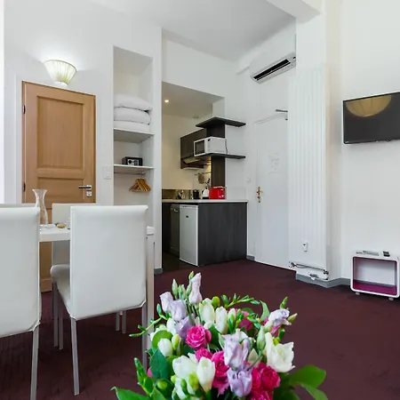 Nice Appart Apart Otel