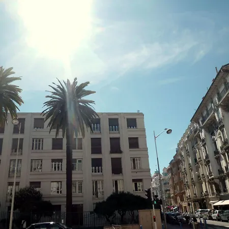 Nice Appart Ξενοδοχείο με διαμερίσματα 3*